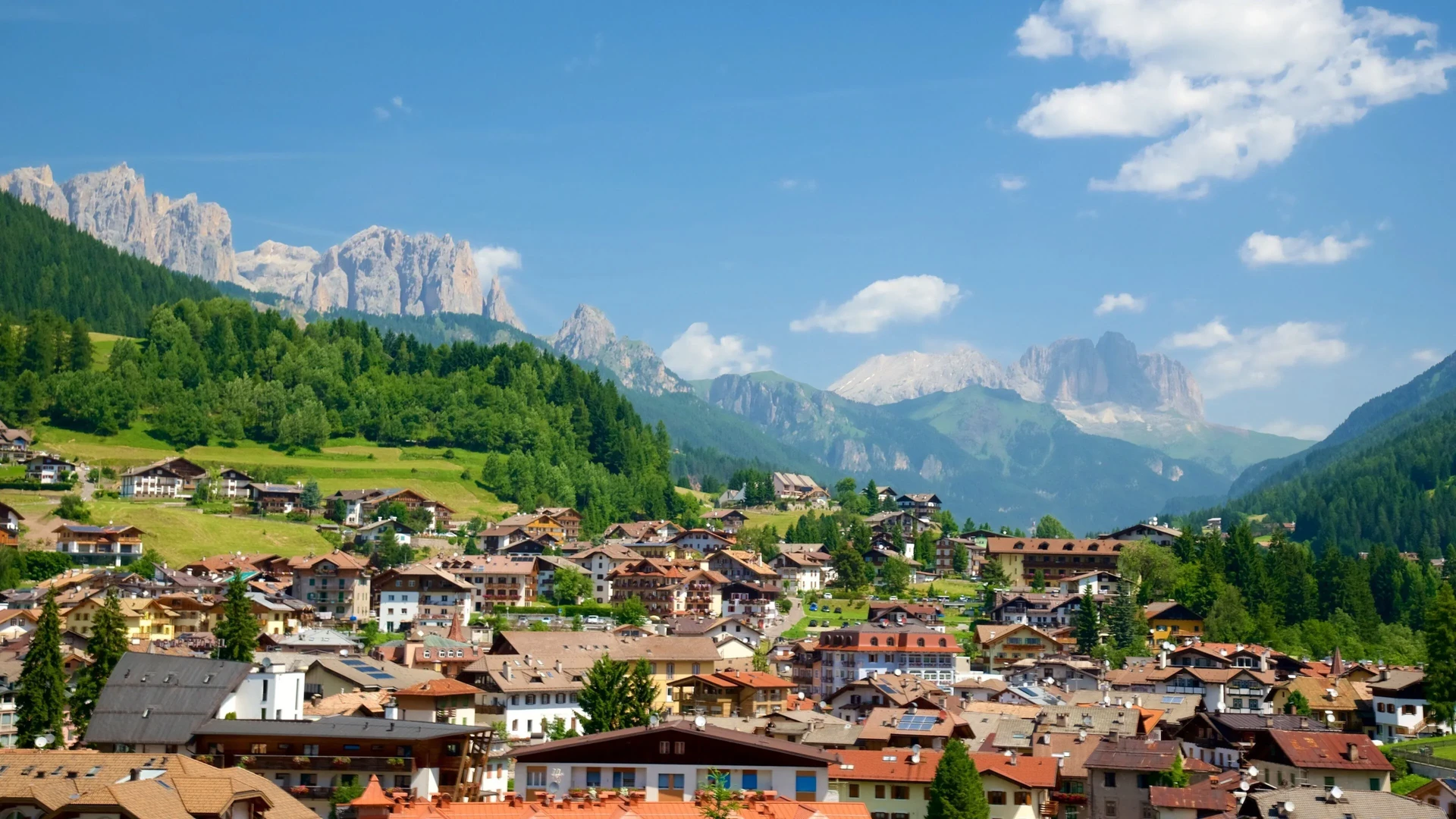 Il centro di Moena, la Fata delle Dolomiti, in Val di Fassa