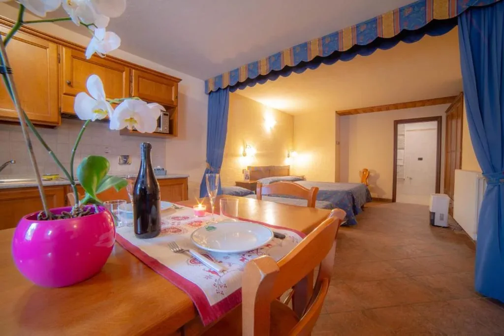 Monolocale (2 Adulti) — Family Apartments Le Chalet