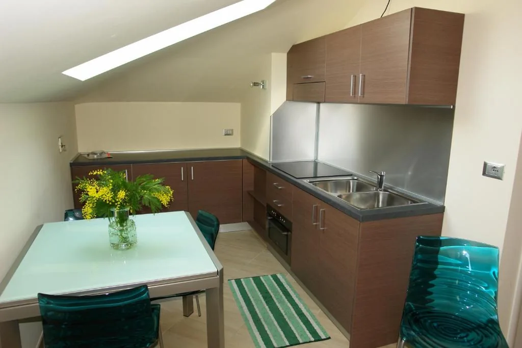 Monolocale (2 Adulti) — Residence Villa Carmen fronte mare a 50 mt