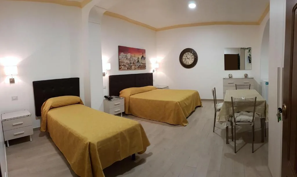 Studio Apartment (3 Adults) - Separate Building — Hotel Artorius