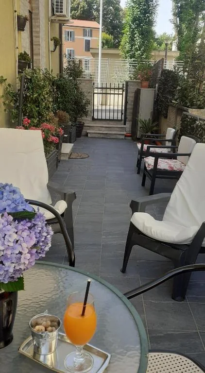 Studio with Disabled Access — Hotel Marconi