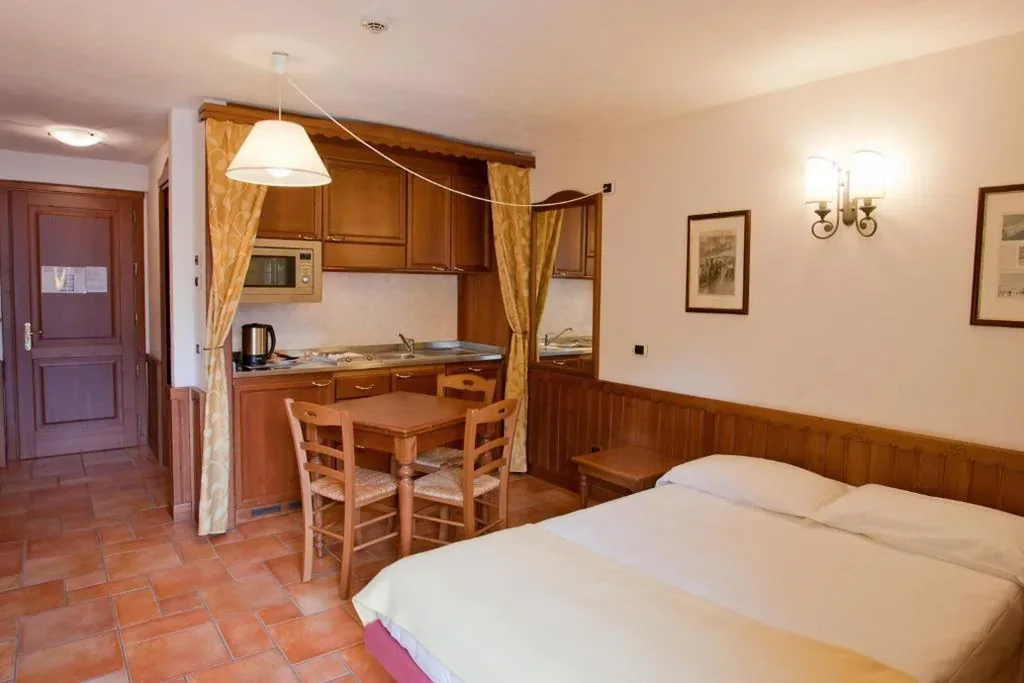 Monolocale con Balcone (2 Adulti) — Residence Le Grand Chalet