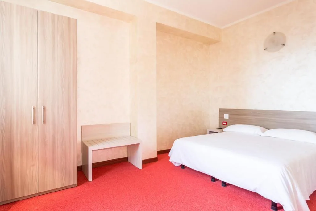Studio with Terrace — Hotel italia dormelletto