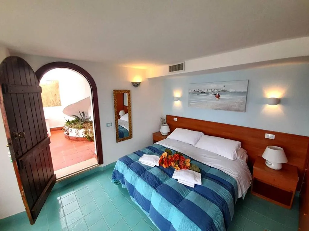 Studio with Sea View (3 Adults) — Casa Vacanze Elianto
