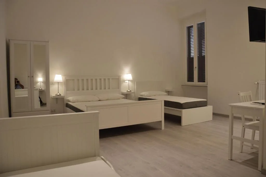 Monolocale Familiare — Piazza Cavour Suite