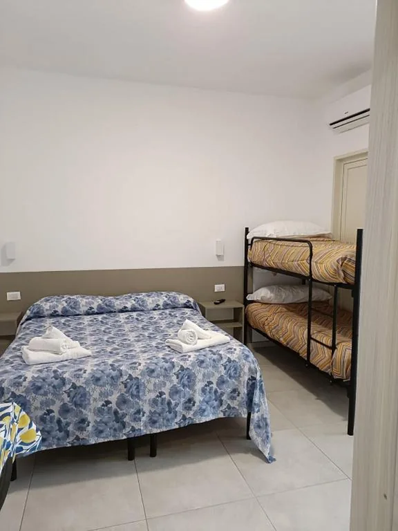 Monolocale Familiare — Villa Ranucci Formia guesthouse
