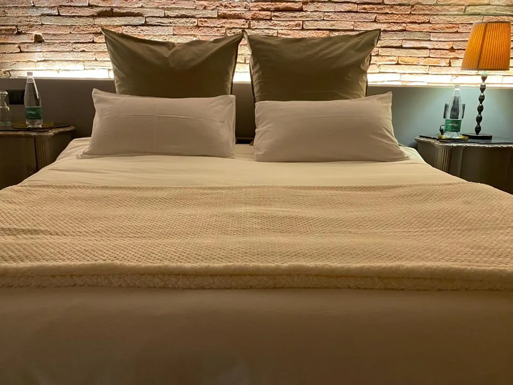 Queen Studio — B & B Beata Colomba