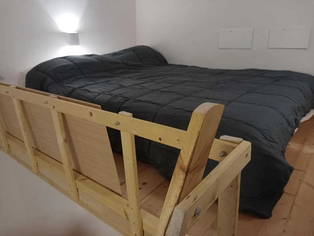 Monolocale su 2 Livelli — Ritmo Blues Guest House