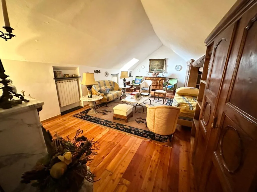 NAPOLEONE vintage house — foto 4