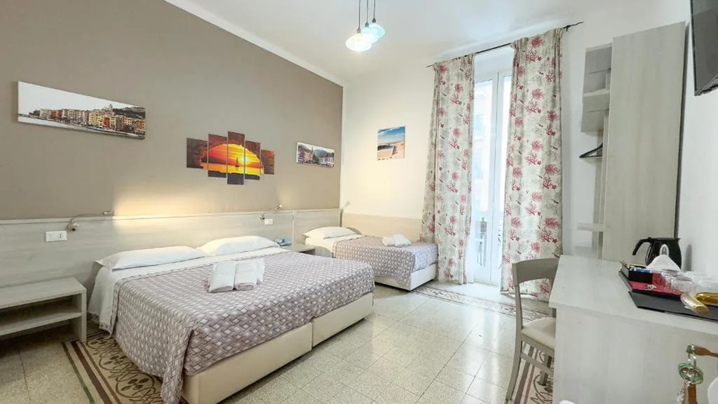 Nautilus Hotel — foto 4