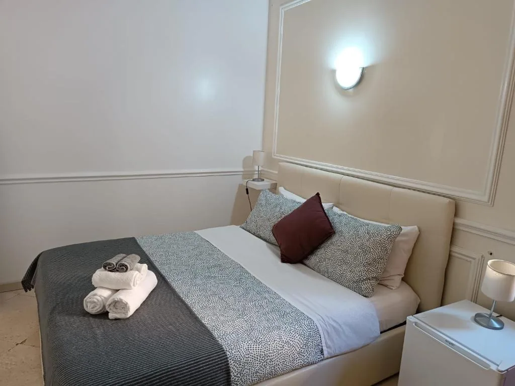 Navona Private Rooms bnb
