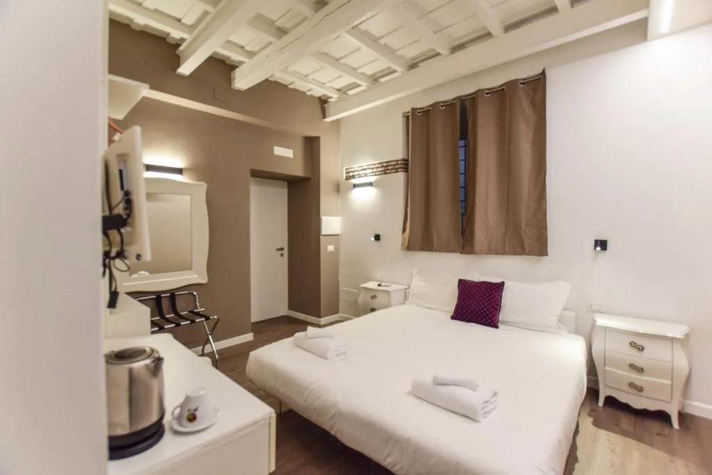 Navona Secret Stay Guest House