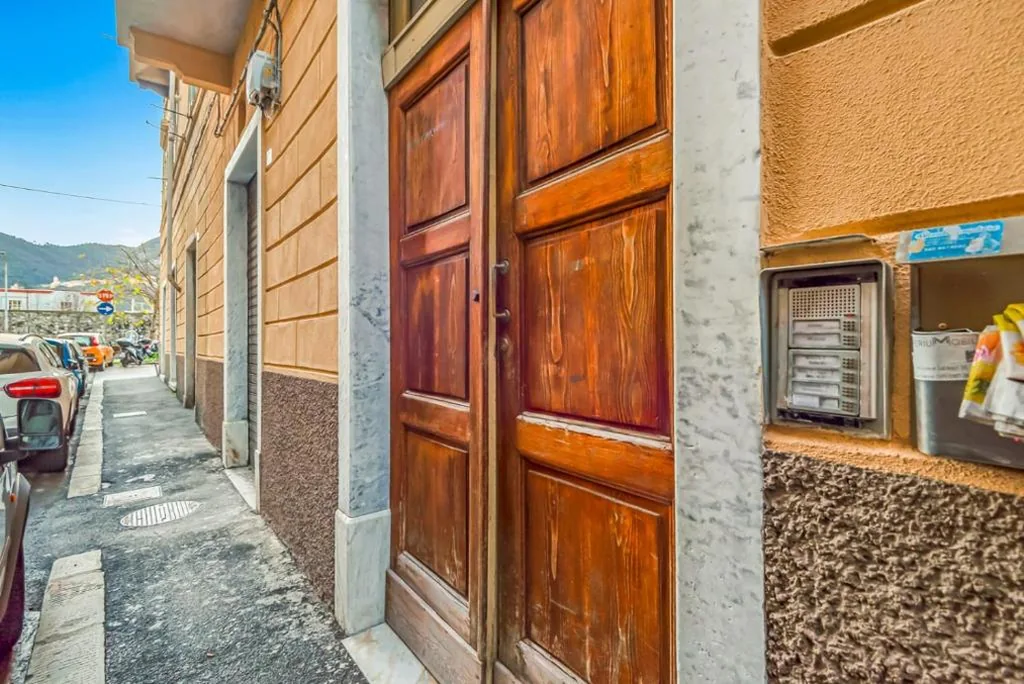 Nelli Rooms – Via Biassa — foto 5