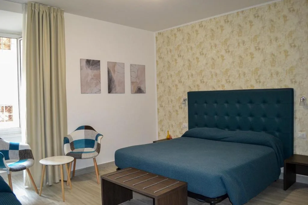 Nives House Roma