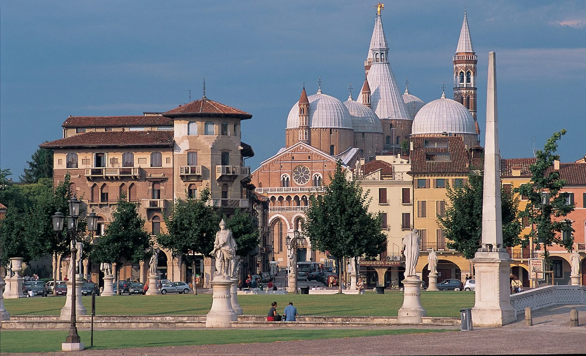 La Basilica di Sant'Antonio a Padova con le sue cupole