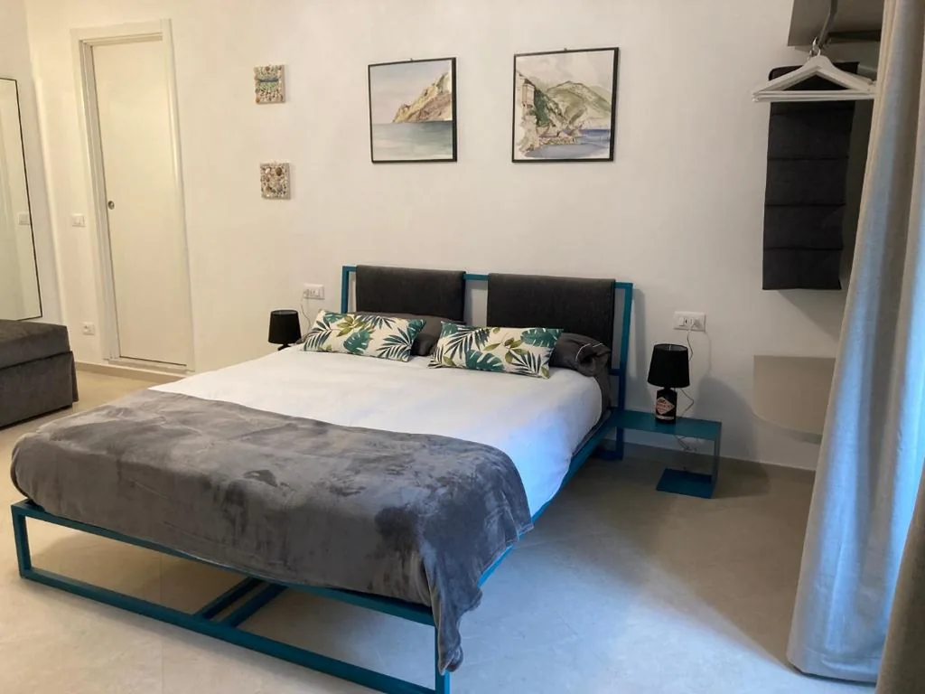 Pae veciu camera privata con bagno — foto 6
