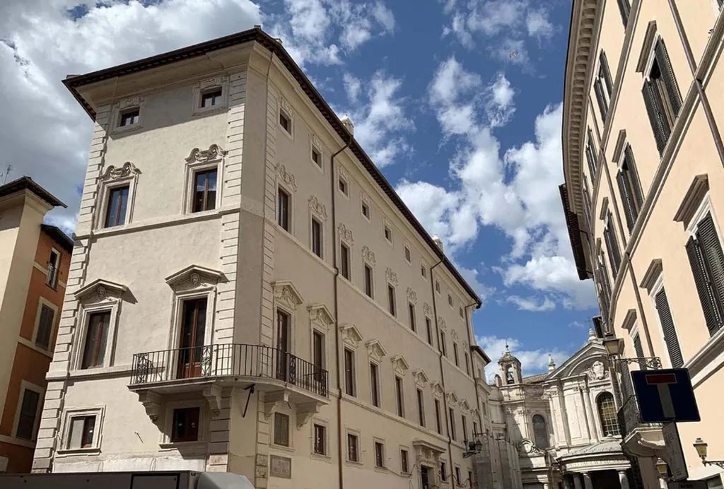 Palazzo Gambirasi Luxury Suite Roma — foto 3