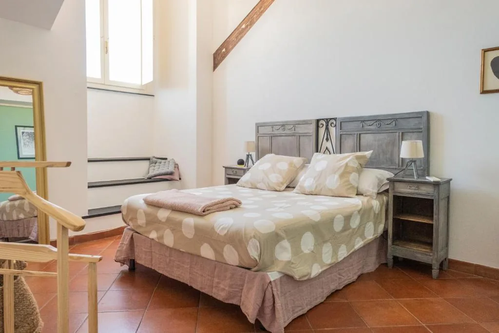 Palazzo Oddo Rooms in a historic palace in the centre of Albenga — foto 8