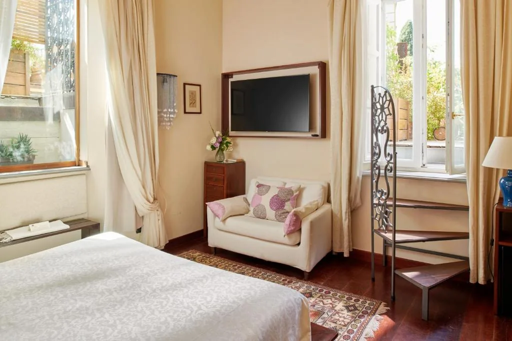 Palm Gallery Hotel — foto 6