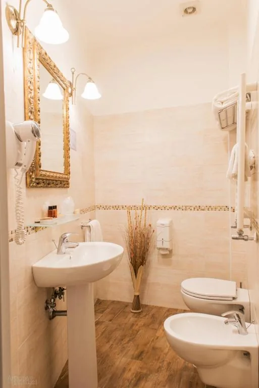 Pantheon Inn — foto 8