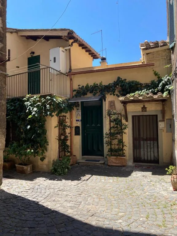 Platea Cavour — foto 3