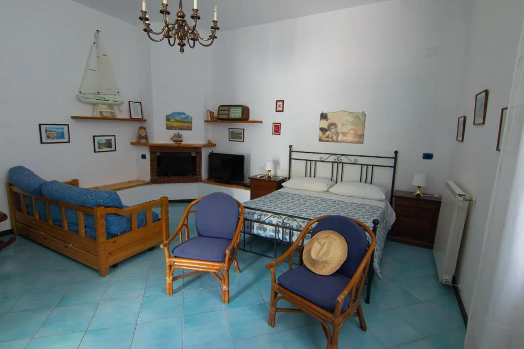 Ponza Holiday Homes – Santa Maria