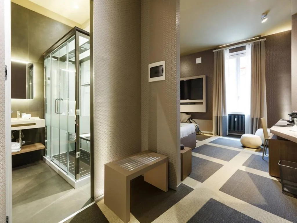 Private Luxury Suites