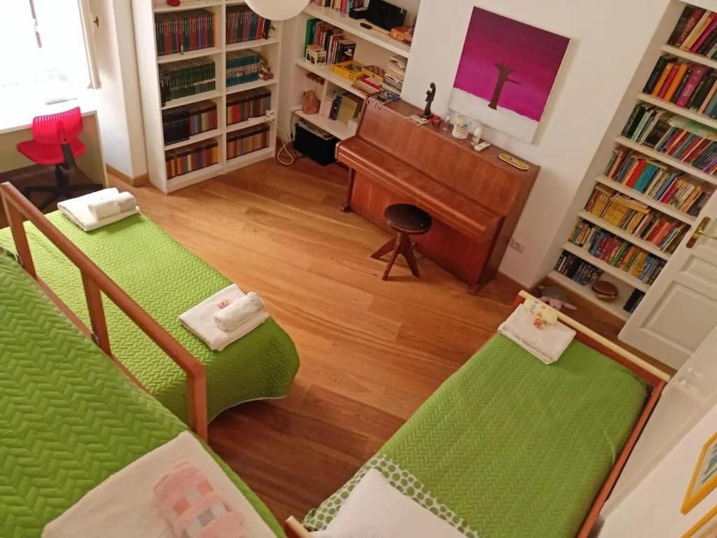 Private room by an Italian family – A unique experience close to Colosseum, the Roman Forum and Basilica Saint Mary Major — foto 5