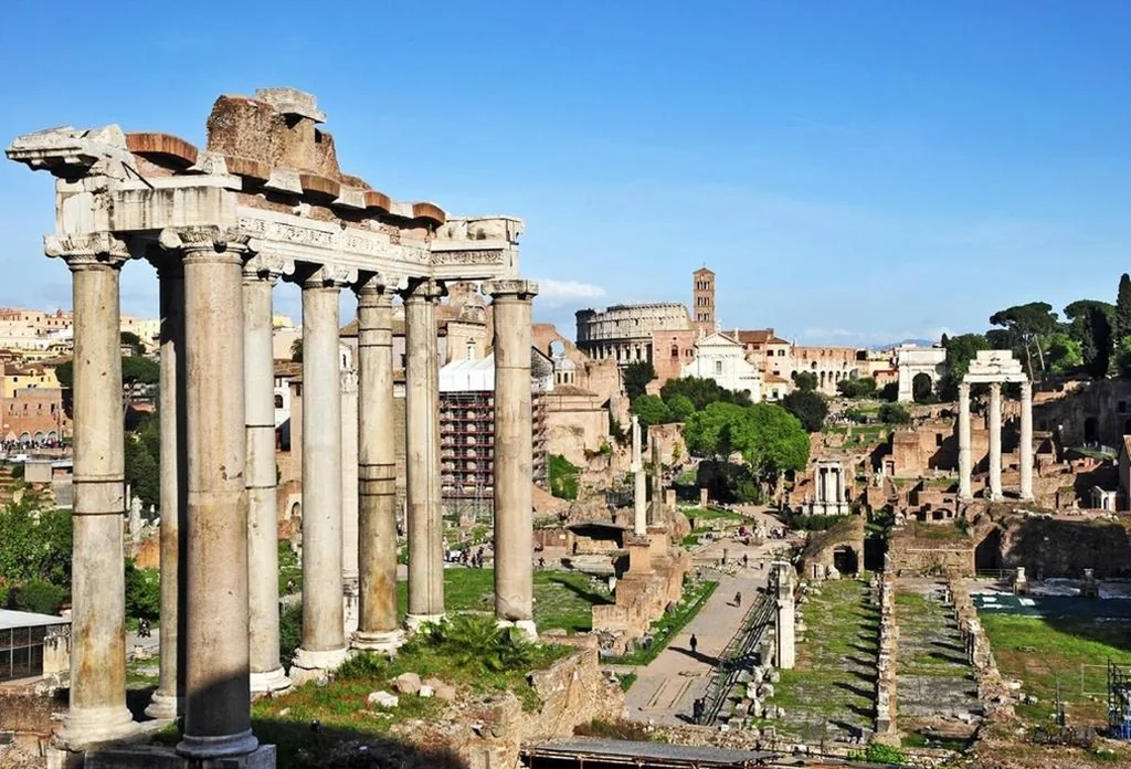 Private room by an Italian family – A unique experience close to Colosseum, the Roman Forum and Basilica Saint Mary Major — foto 6