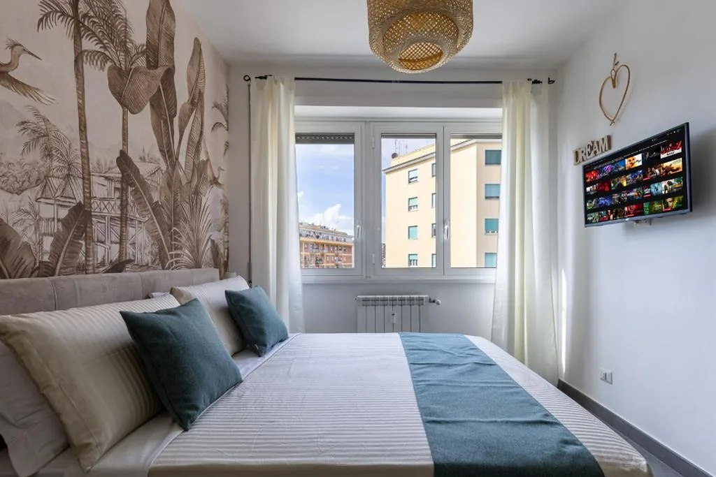 Radio Hotel — foto 6