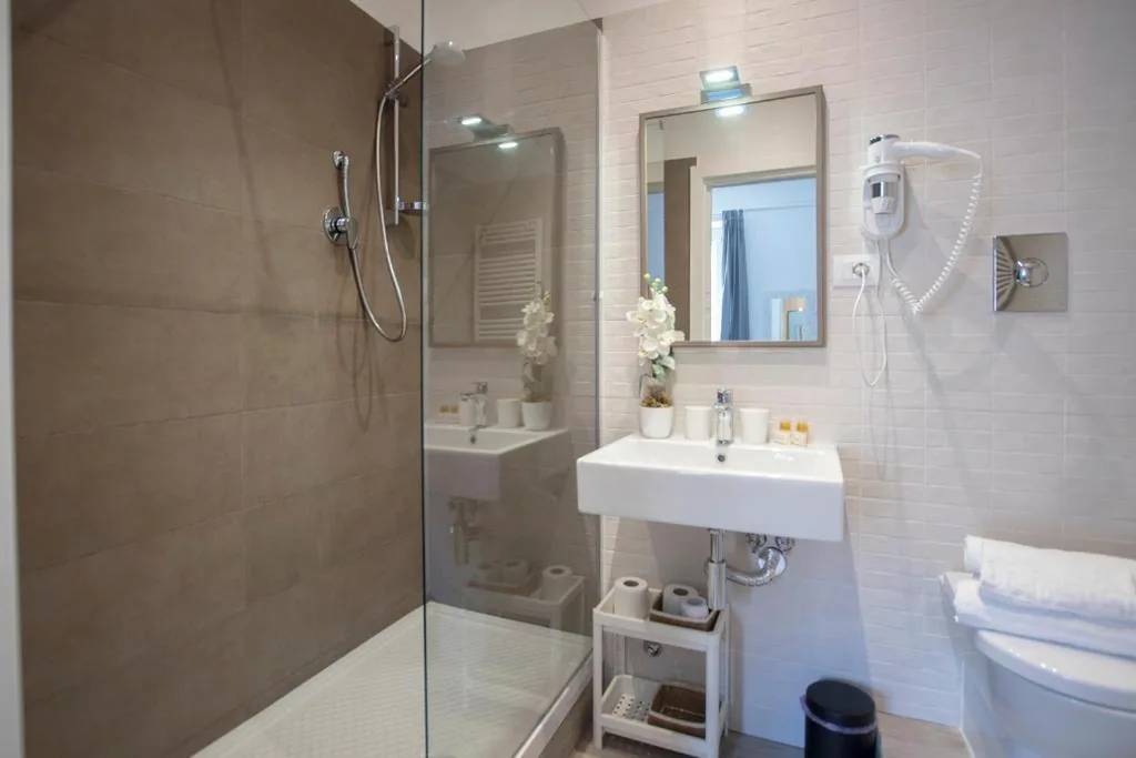 Raffaela’s Suite & Rooms Vatican Guest House — foto 8