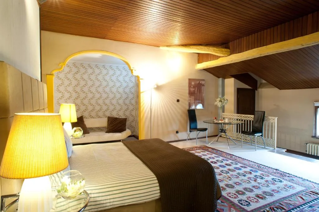 Relais Del Castello Di Oviglio — foto 8