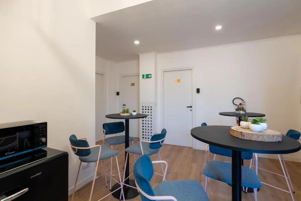 ReRent Rooms – 169 Medaglie d’Oro Guesthouse — foto 7