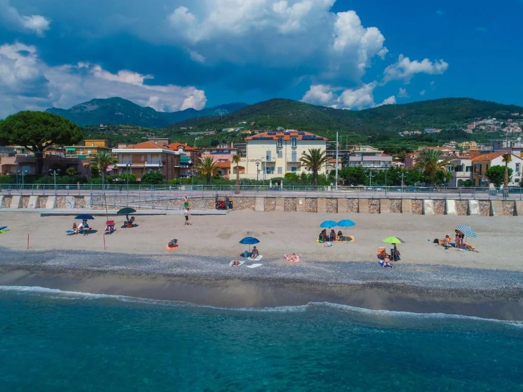 Residence Villa Carmen fronte mare a 50 mt — foto 7