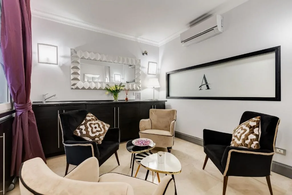 Residenza A -Via Veneto Fashion Rooms -self check-in