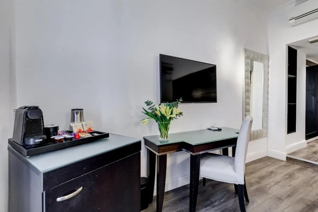 Residenza A -Via Veneto Fashion Rooms -self check-in — foto 8