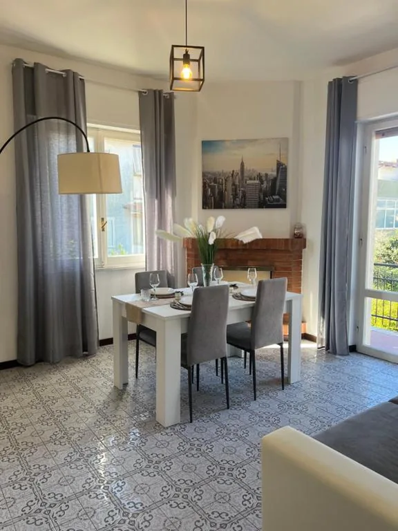 Reversal apartment