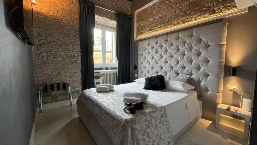 Rhome Luxury suite