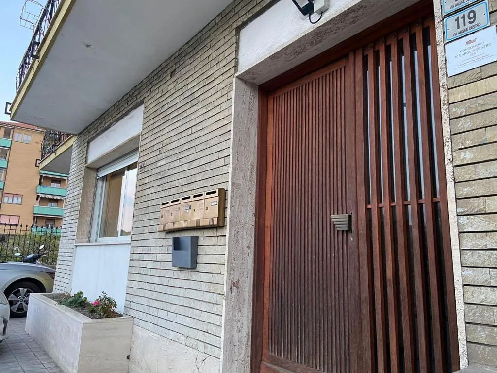 Right Bank House — foto 4