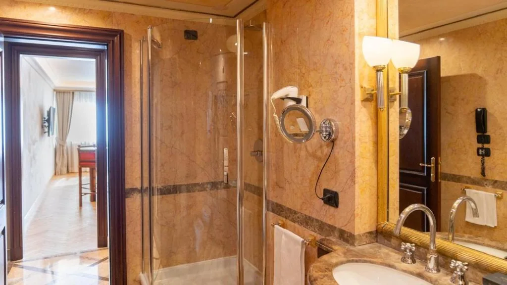 River Chateau Hotel — foto 7