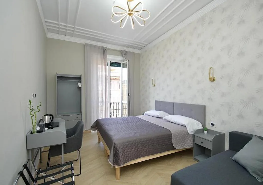 Rohome Stay