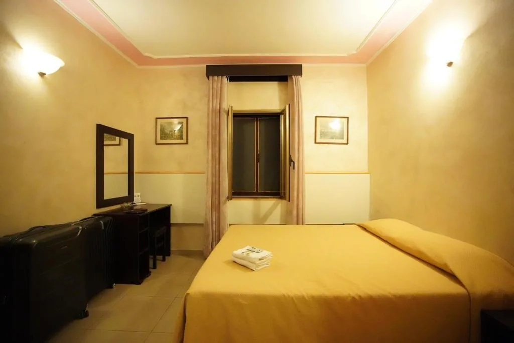 Roma Carina — foto 6