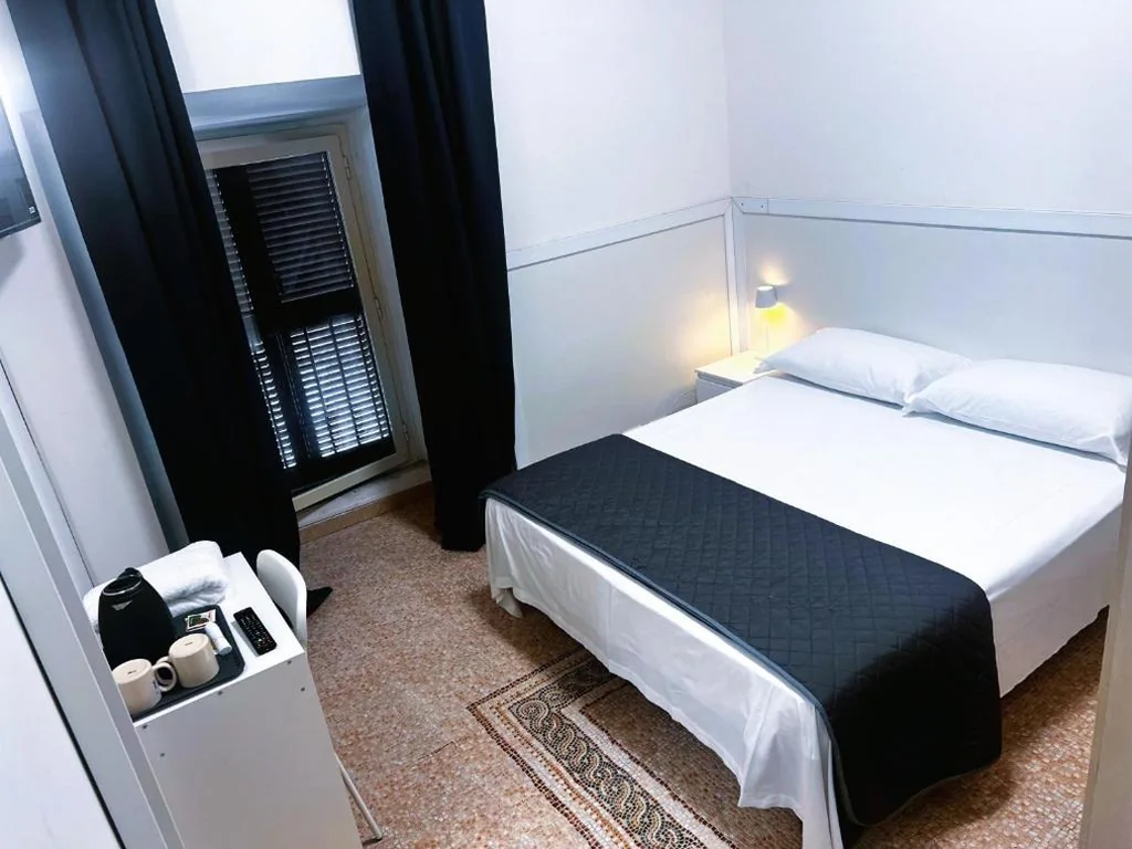 Roma Comfort Inn — foto 8