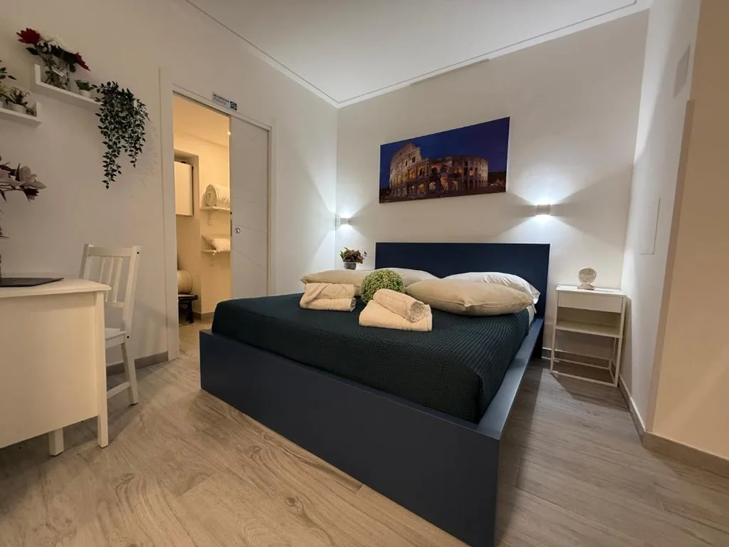 ROMA quartiere san giovanni nest love a 1500 mt dal colosseo — foto 8