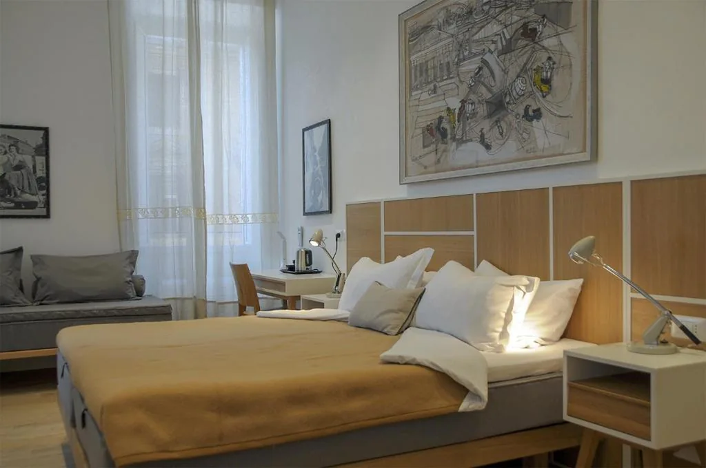 Roma Vespahouse