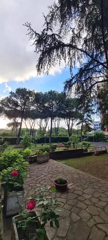 Rome at Hand – metro B direct to Colosseum free parking — foto 6