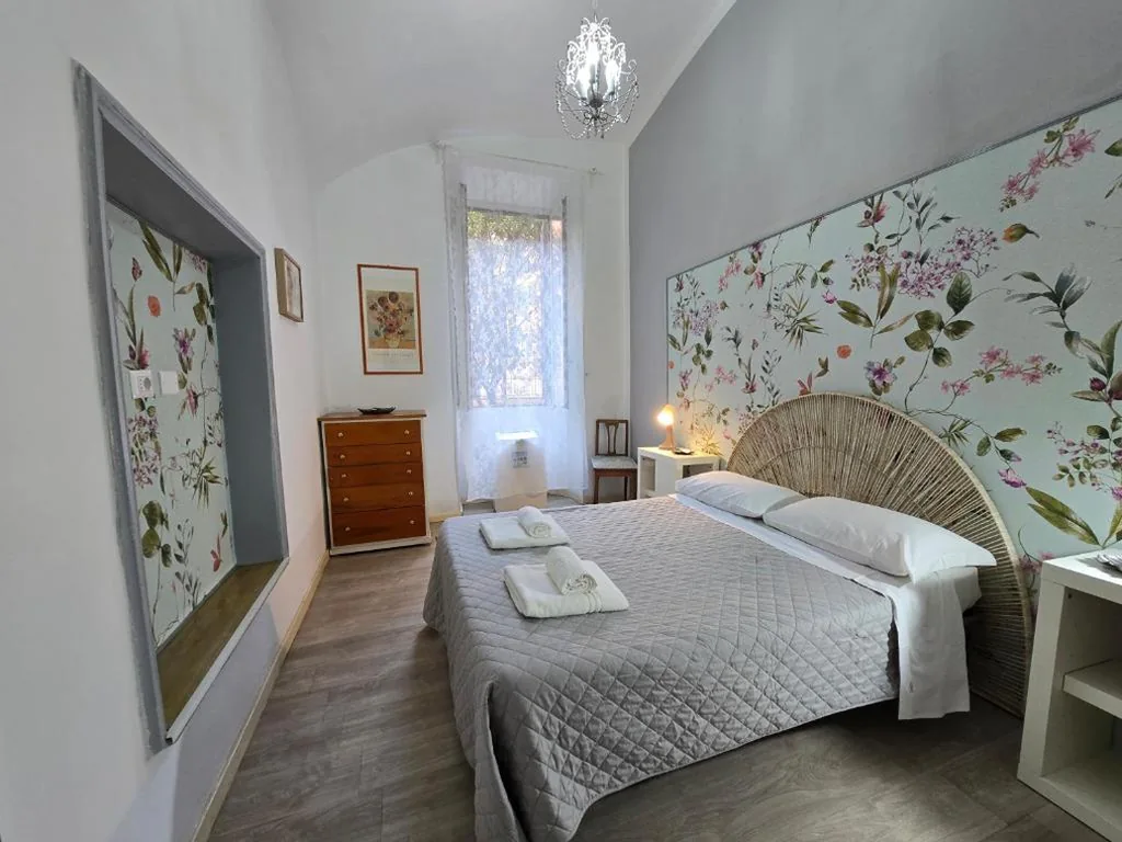 Rome Garden House