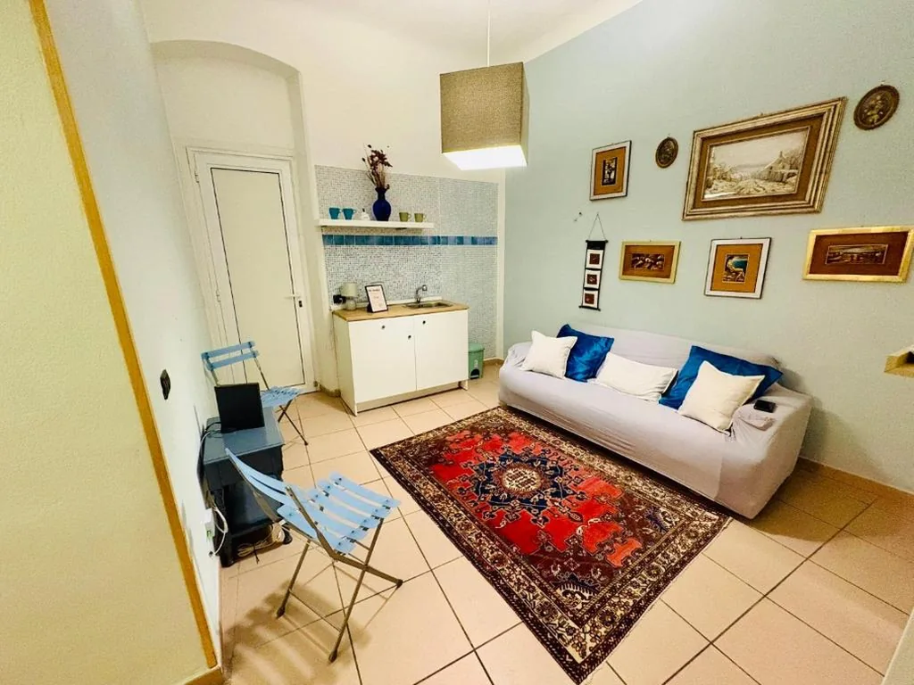 Room Mercedes — foto 3