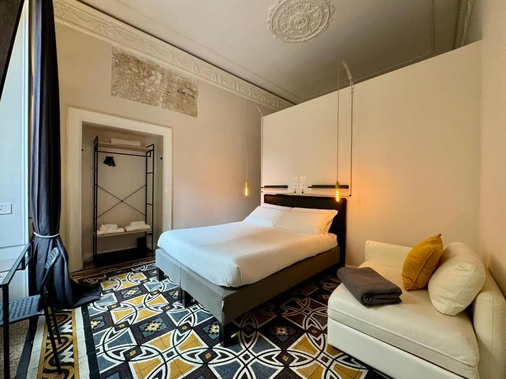 Room Roma Nazionale