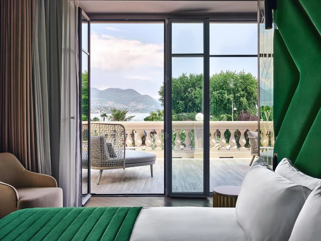 Royal Suite con Vista Lago — Boutique Hotel Stresa